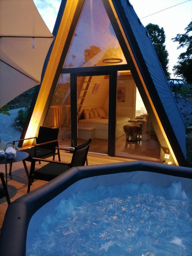 Glamping Holiday House With Hot Tub And Sauna- Hisa Oddiha Villa Smarjeske Toplice Ngoại thất bức ảnh